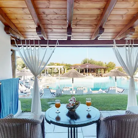 Hotel Acrotel Athena Pallas & Elia Nikitis