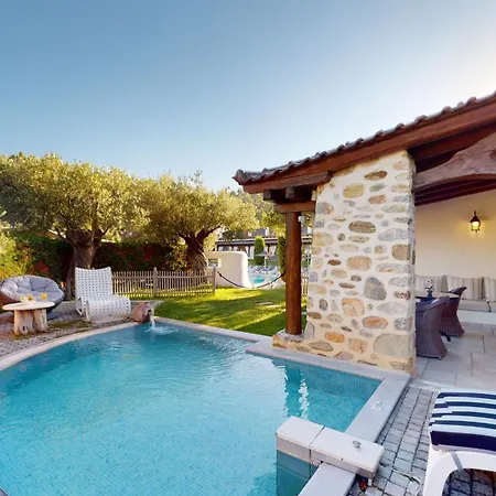 Acrotel Athena Pallas & Elia Nikitis