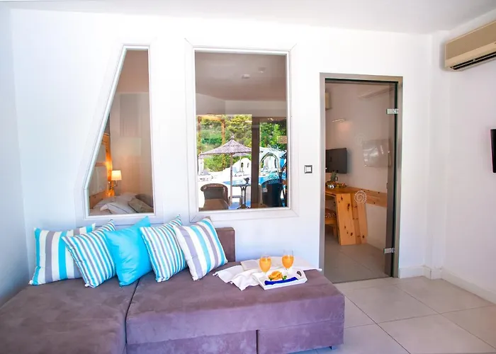 Acrotel Athena Pallas &