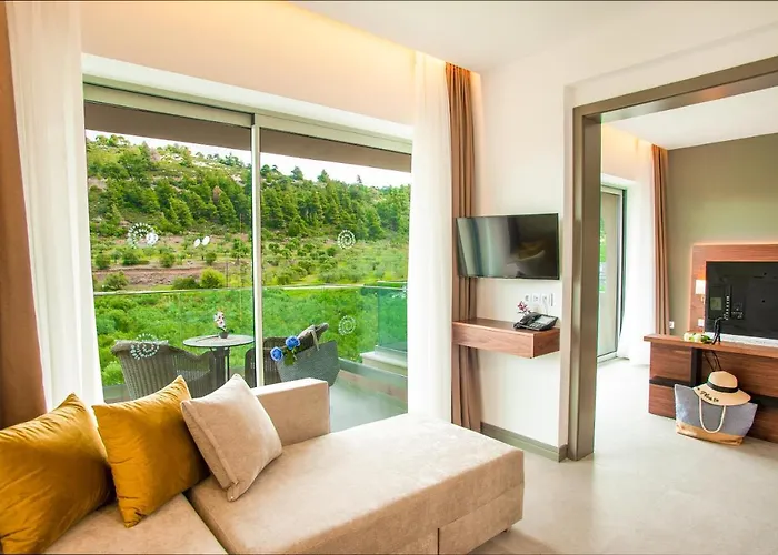 Acrotel Athena Pallas & Hotel Elia Nikitis