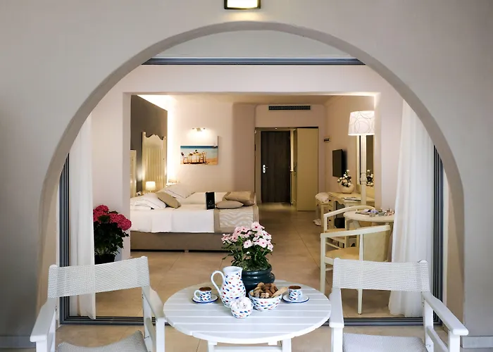 Acrotel Athena Pallas & Hotell Elia Nikitis
