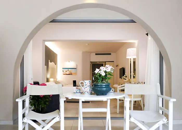 Acrotel Athena Pallas & Ελιά