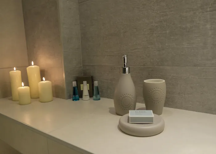 Acrotel Athena Pallas & 5* Elia Nikitis