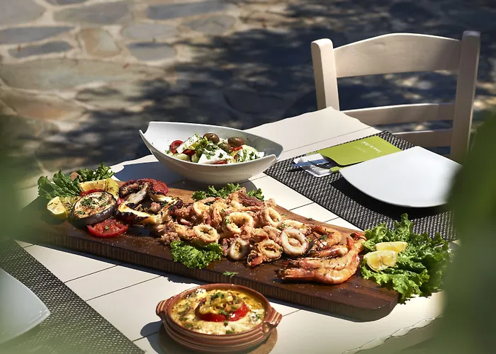 Hotel Acrotel Athena Pallas & Elia Nikitis