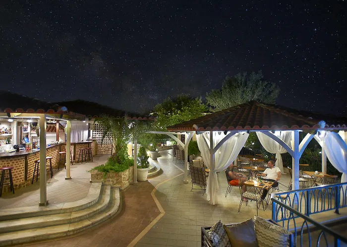 Acrotel Athena Pallas & 5* Elia Nikitis