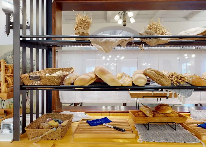 Hotel Acrotel Athena Pallas & Elia Nikitis