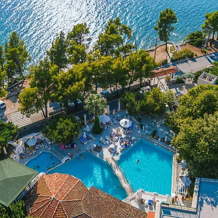 Acrotel Athena Pallas & Hotel 5*