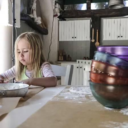 Acrotel Athena Pallas & Elia Nikitis