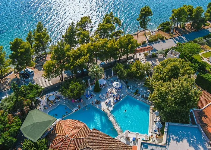 Acrotel Athena Pallas & Hotel 5*